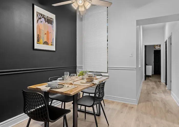 Northside Luxurious Apartment Pittsburgh