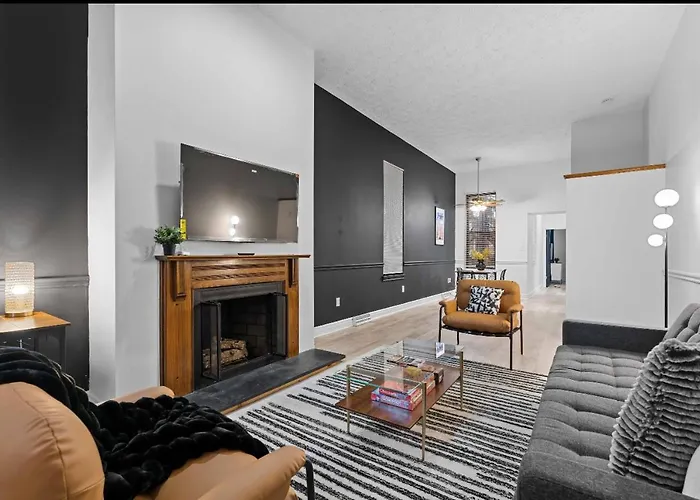Northside Luxurious Apartment