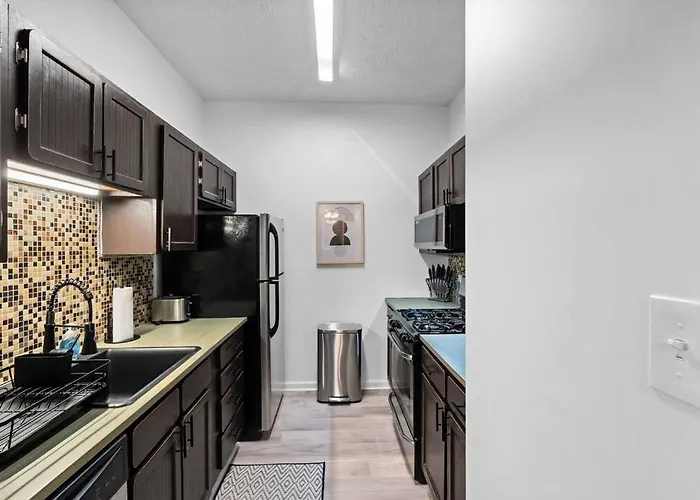 Northside Luxurious Apartment Pittsburgh